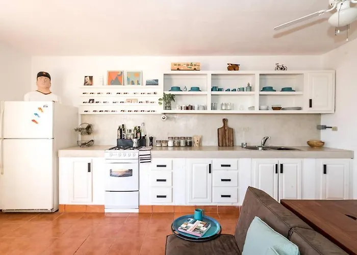 Authentic Loft Retreat Steps From & Culture